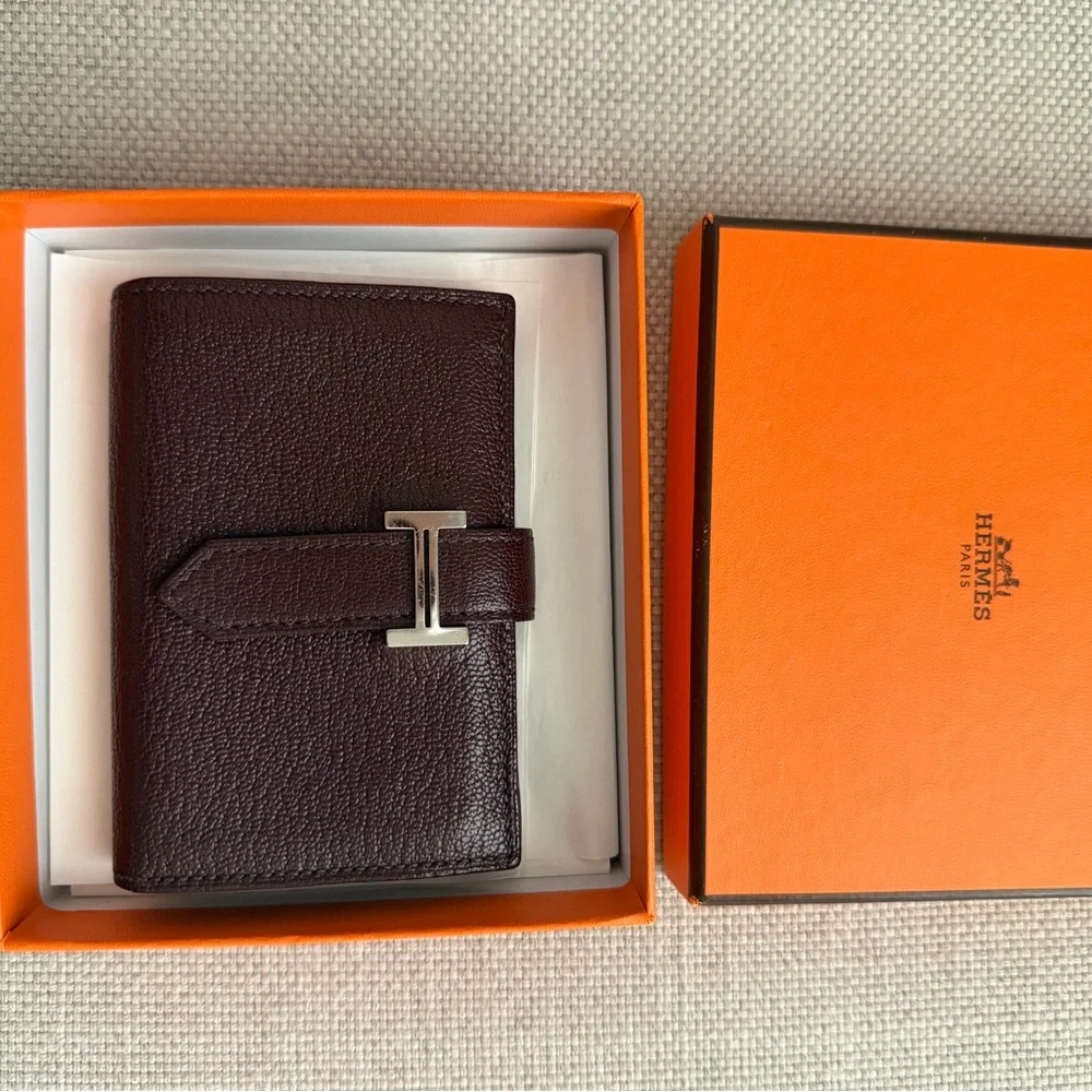 HERMES Chevre Mysore Mini Bearn Wallet Rouge H - Picture 2 of 10